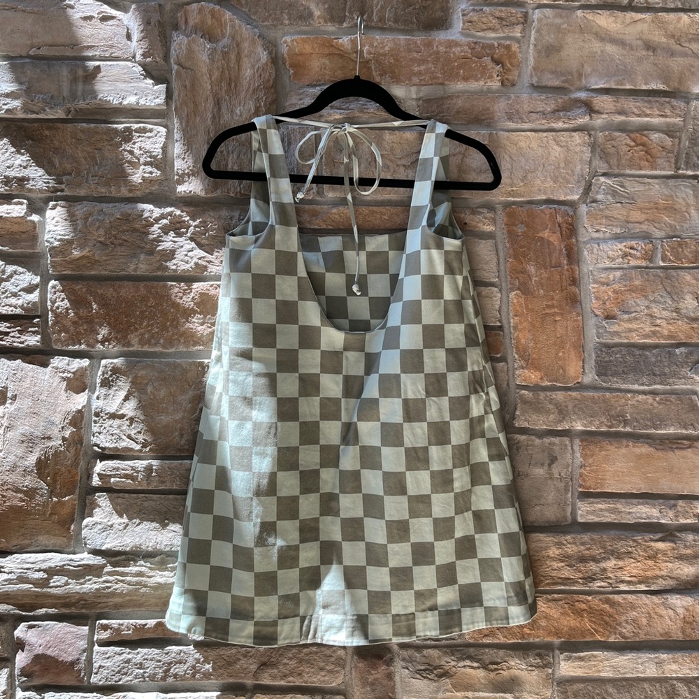 Checkered Shift Dress - Picture 6 of 6